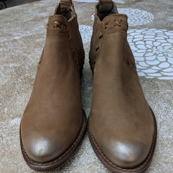 Naughty Monkey Miss M Tan bootie - Picture 5 of 6